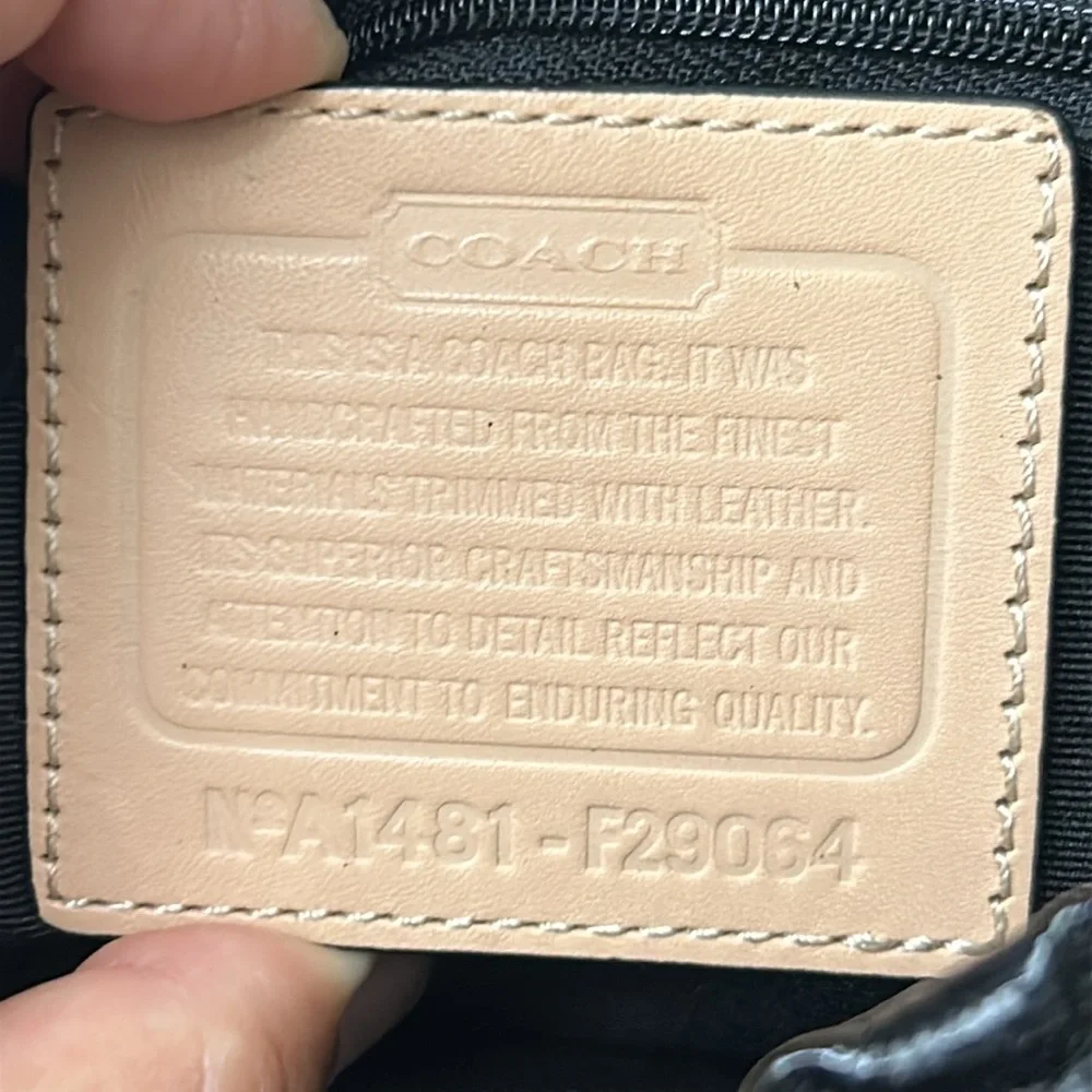 🖤COACH Signature black & gray tote or shoulder bag - Picture 9 of 14